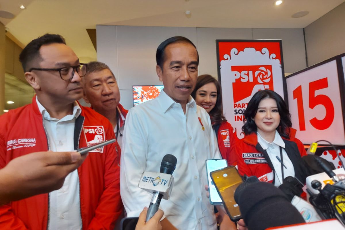Jokowi berpesan PSI cari diferensiasi dan jangan ikuti partai lain