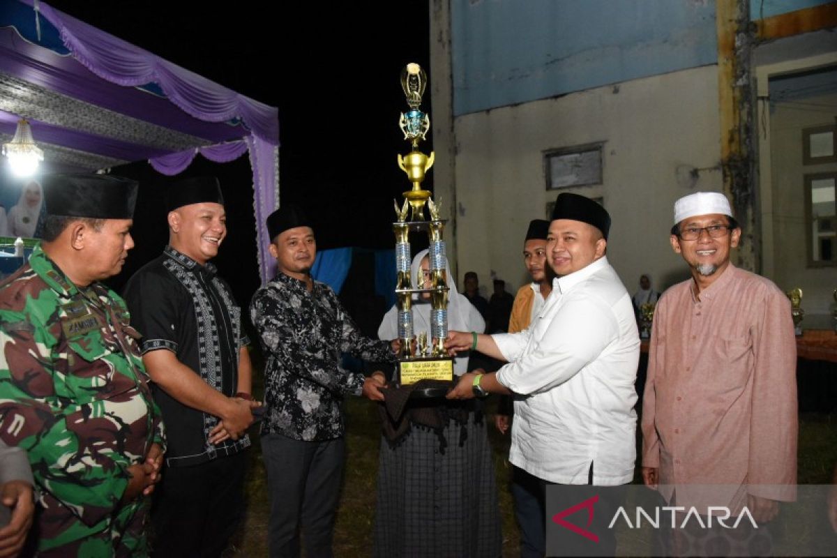 Bandar Hapinis juara umum MTQ tingkat kecamatan Muara Batang Toru 2023