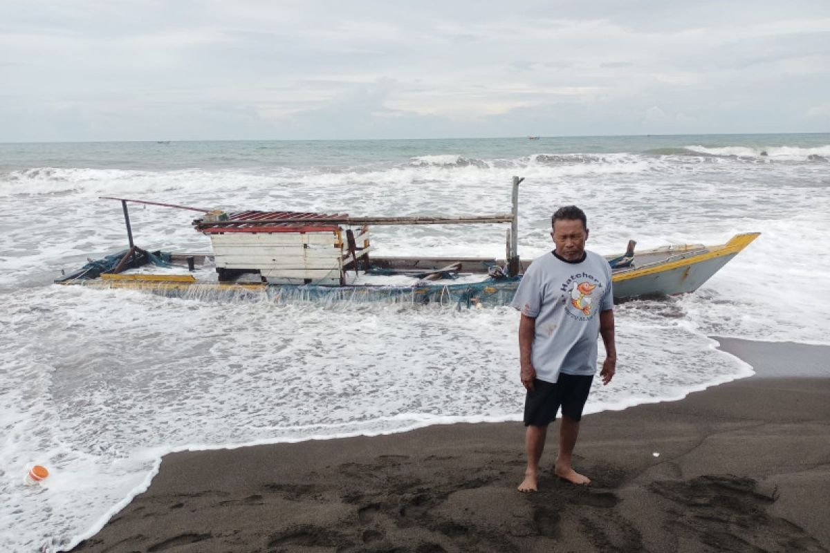 Basarnas menemukan nelayan Lebak selamat di Pulau Cemara Tasikmalaya