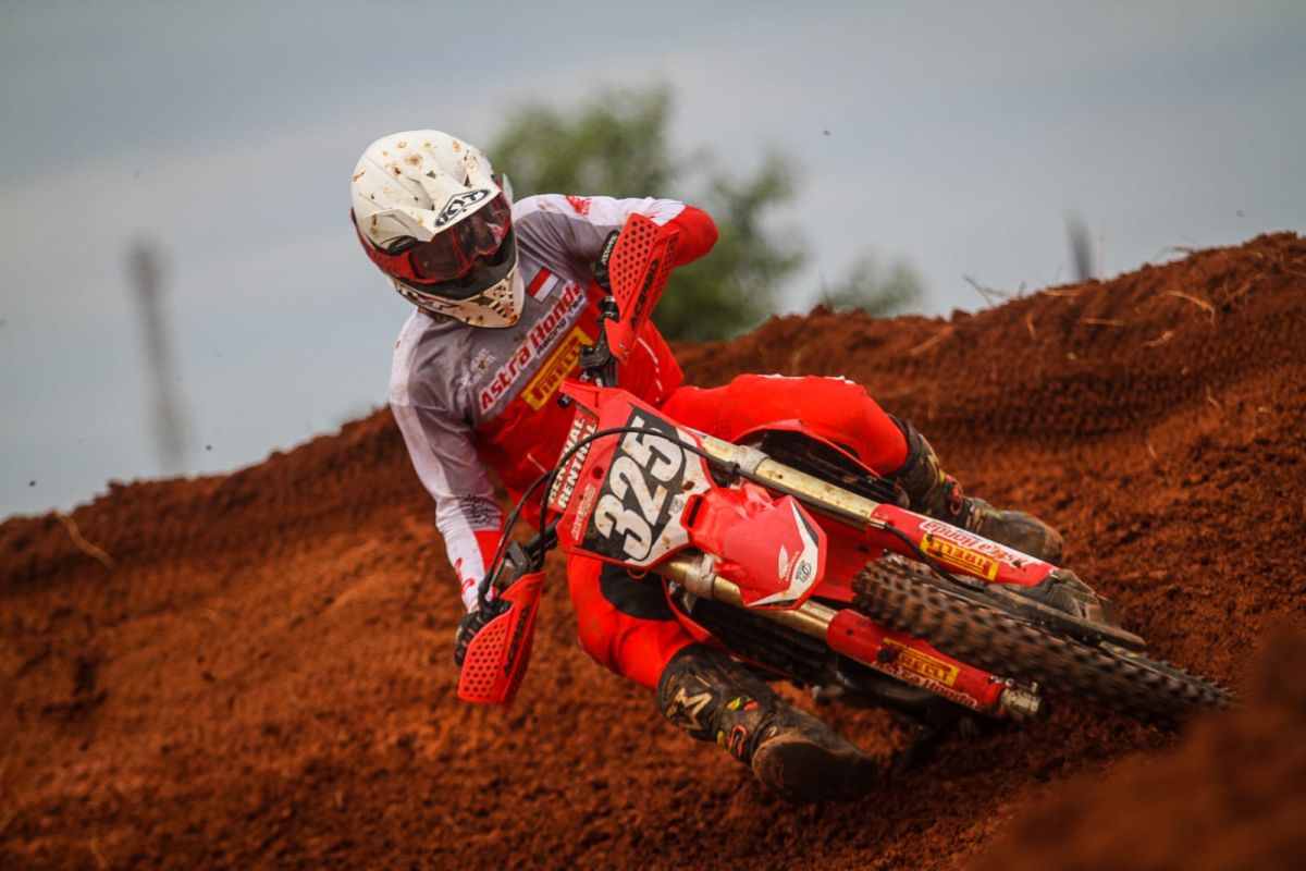 Crosser Astra Honda Racing Team jawara Kejurnas Motocross 2022