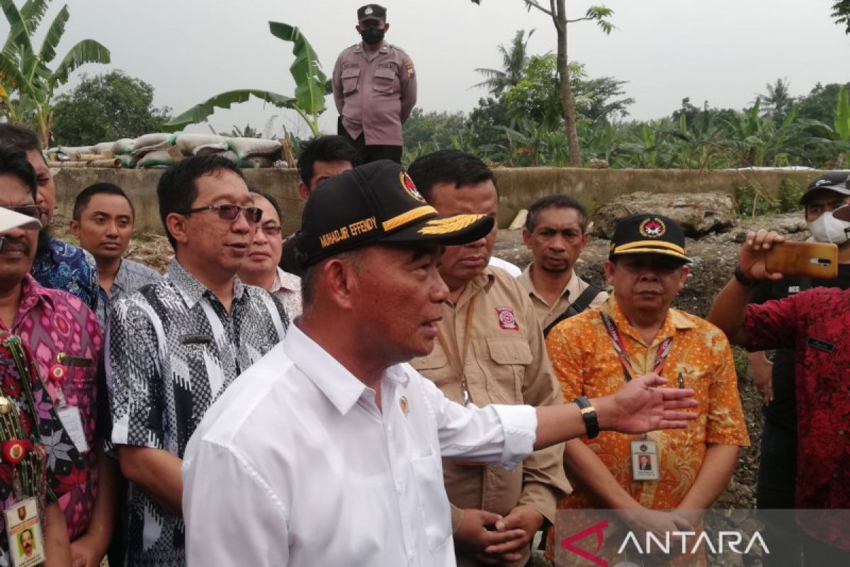 Pemerintah berkoordinasi untuk mengatasi banjir di Semarang