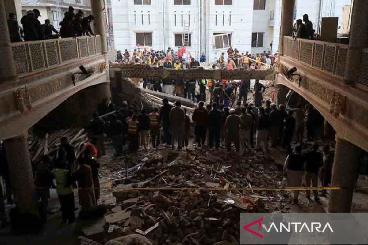 Jumlah korban jiwa akibat pengeboman di masjid Pakistan bertambah jadi 59 orang