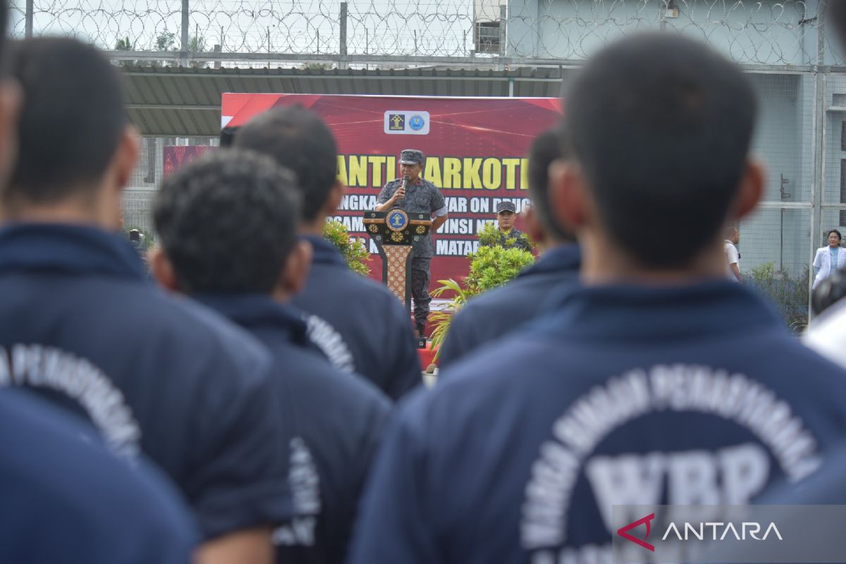 1.299 Warga Binaan Lapas Mataram dukung program BNN perangi narkoba