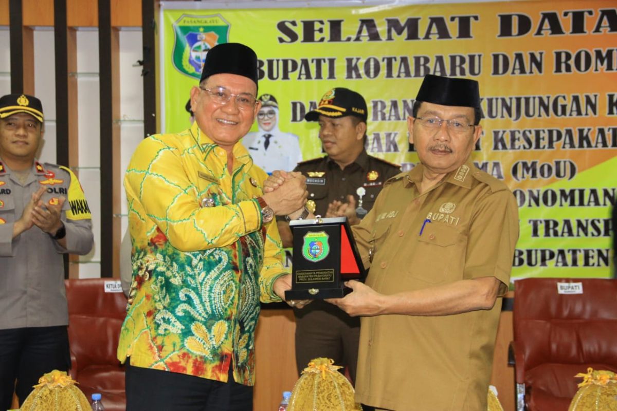 Bupati Kotabaru segerakan rencana pembangunan tol laut guna tekan inflasi