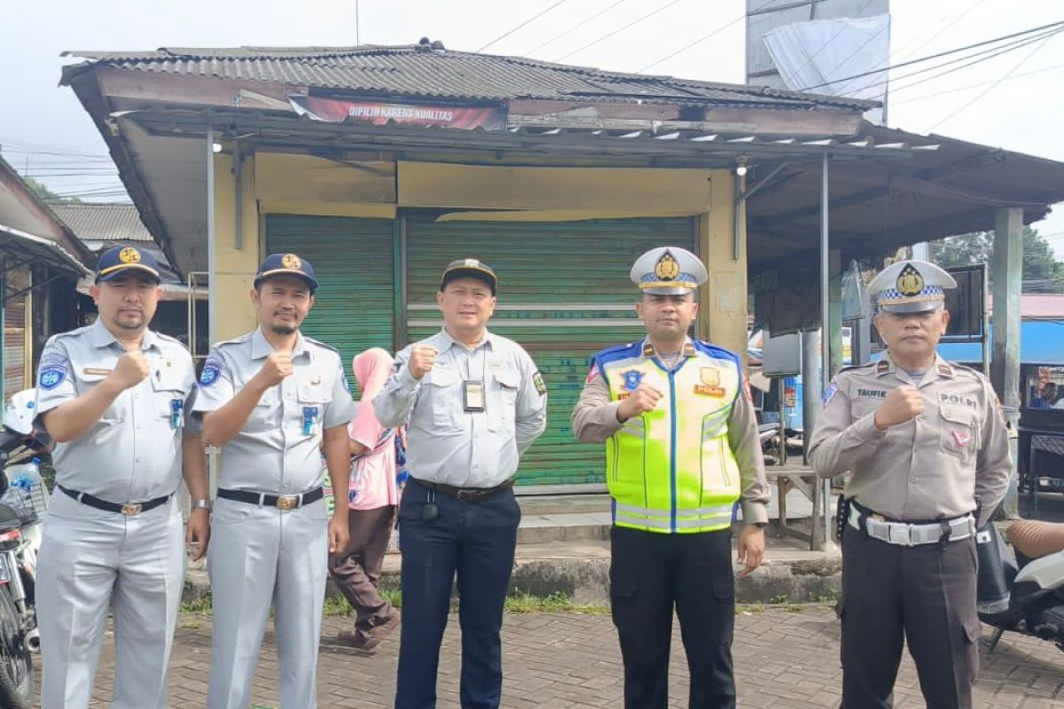 Jasa Raharja Cabang Banten ikut giat penertiban pajak bersama UPTD Samsat Pandeglang