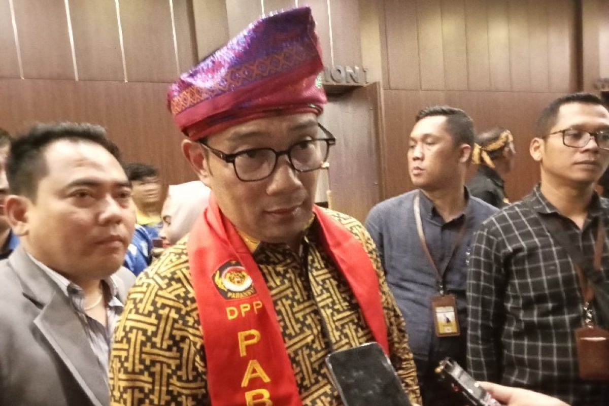 Tanggapan Ridwan Kamil dan Edy Rahmayadi soal usulan peniadaan jabatan gubernur