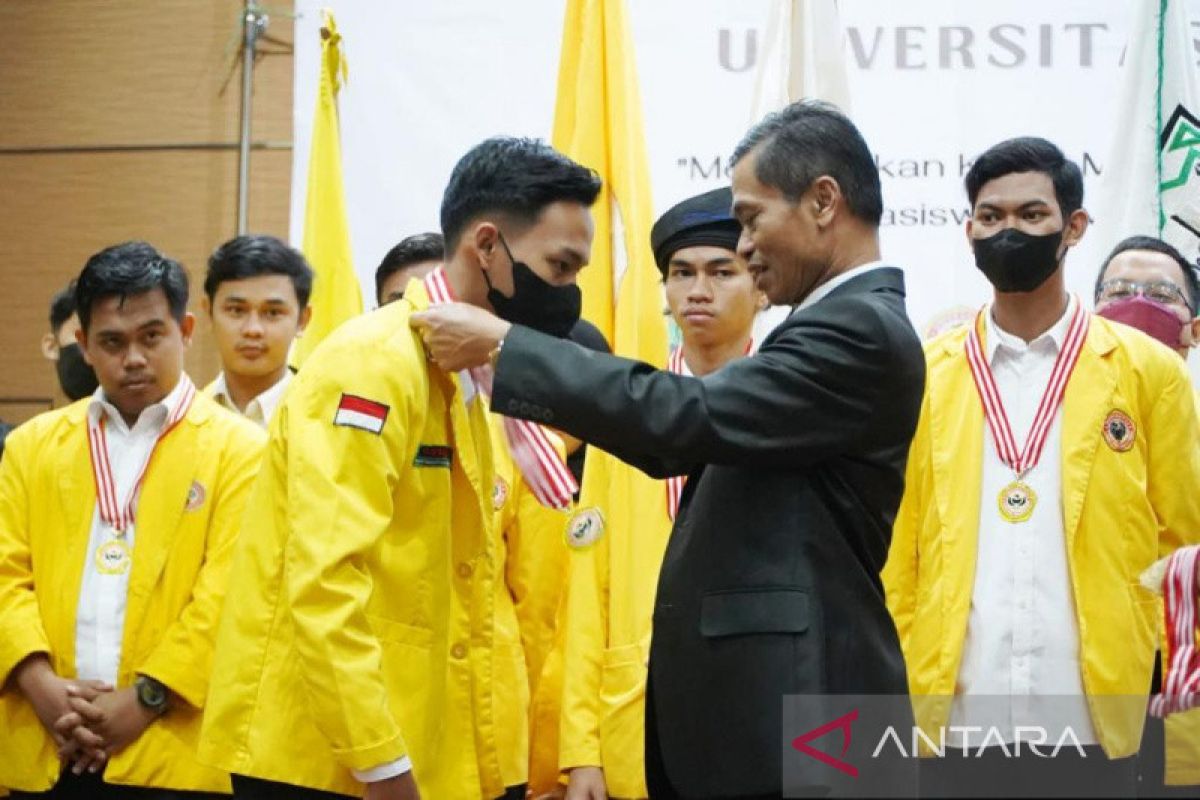 Rektor ingin Unit Kegiatan Mahasiswa harumkan ULM