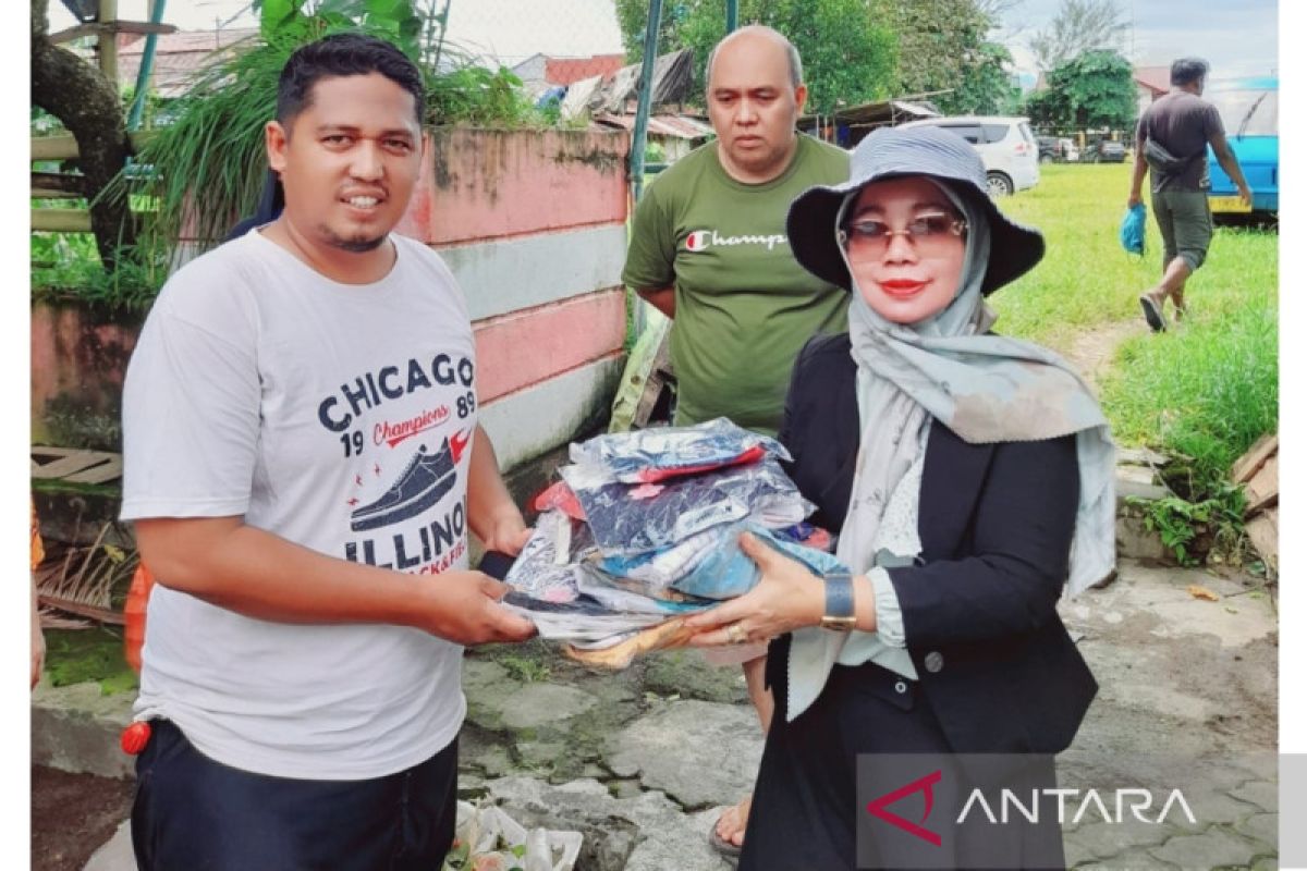 Korban banjir-longsor Manado dapat bantuan dari Kemenag