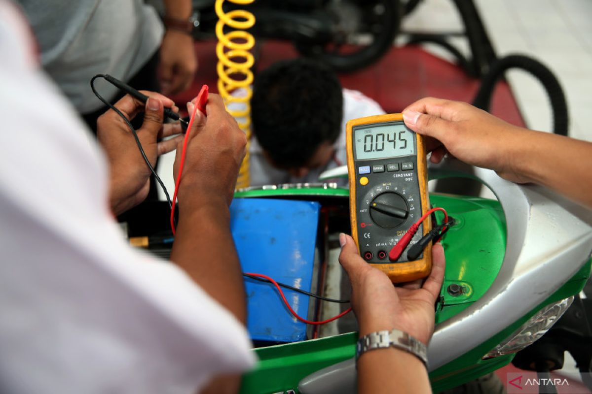 Korlantas hitung kwh motor listrik untuk tentukan golongan SIM