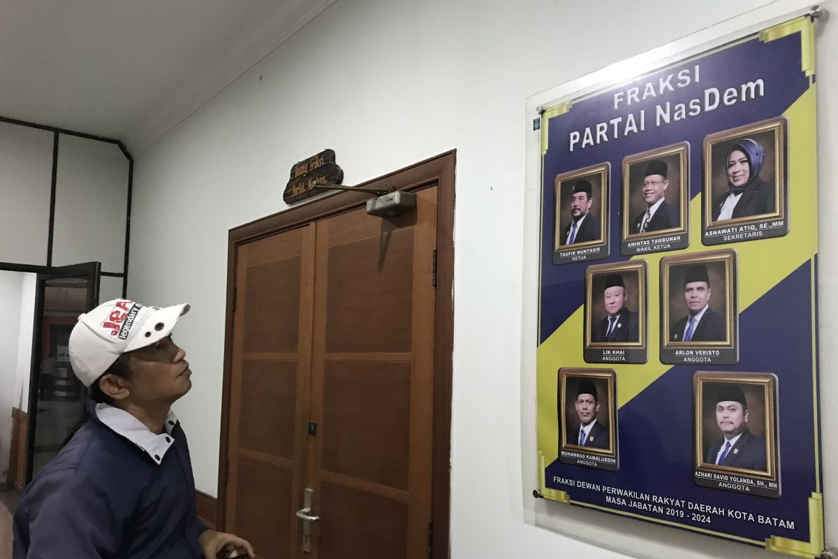 DPW Nasdem Kepri tunggu putusan pusat terkait penetapan tersangka ADY