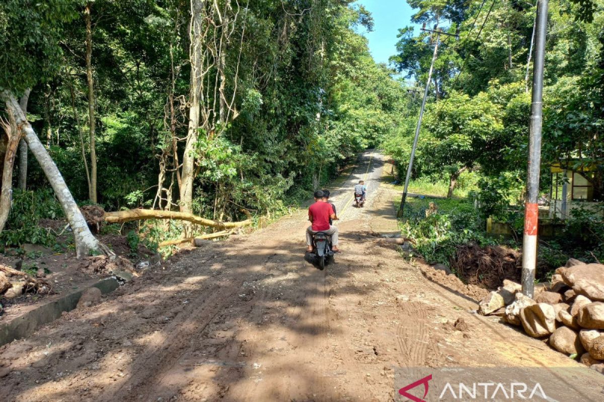 Akses jalan ke wisata Tugu KM Nol Indonesia di Sabang sudah normal