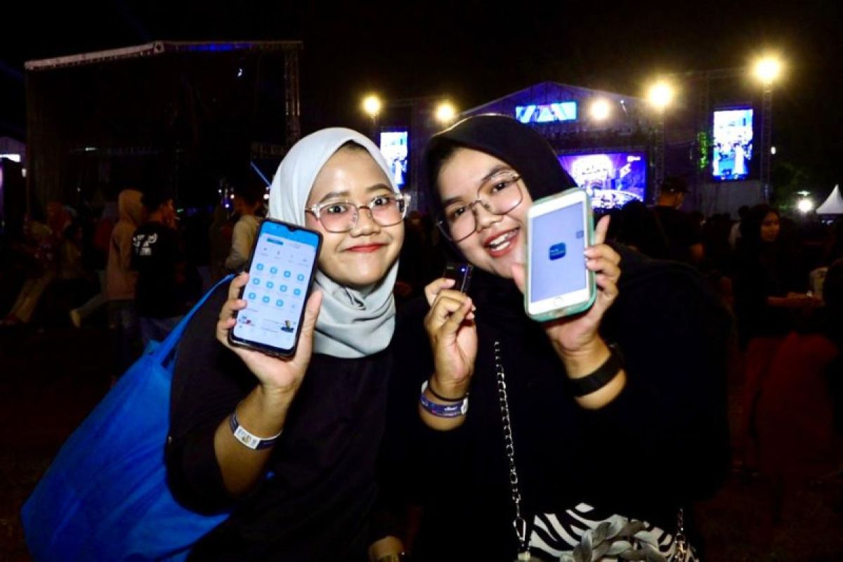 Ayo unduh, PLN Mobile t awarkan berbagai kemudahan kelistrikan dalam satu genggaman