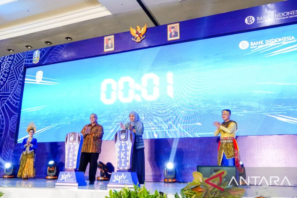 Gubernur Khofifah luncurkan IKI investasi Jatim dan 