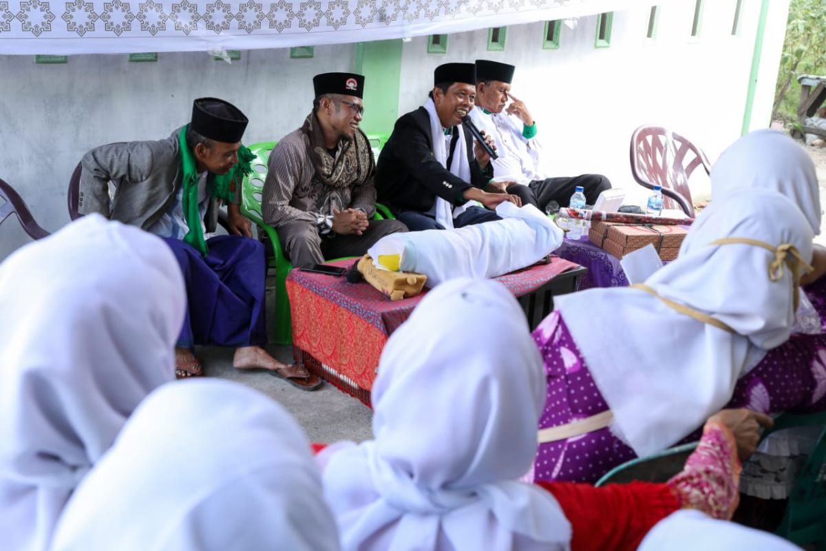 Ustadz Sahabat Ganjar gelar pelatihan tata cara mengurus jenazah