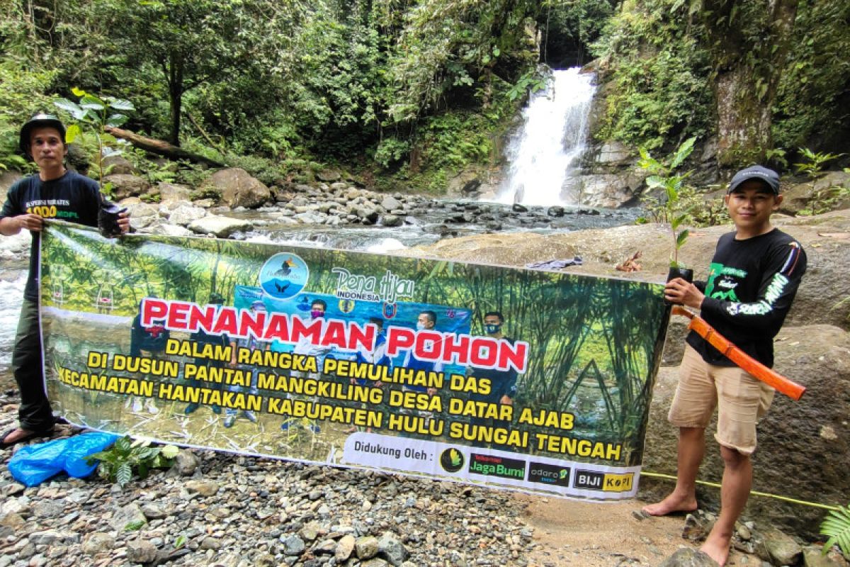 Posko Meratus tanam ribuan pohon untuk lestarikan hutan adat di Kalsel