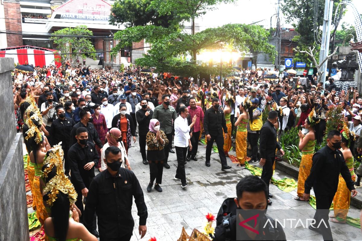 Presiden Jokowi resmikan sejumlah proyek infrastruktur di Bali