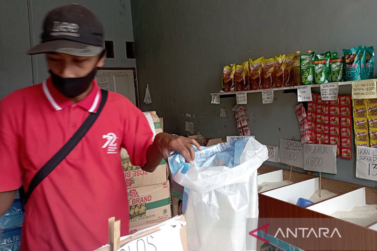 Kenaikan harga BBM nonsubsidi belum pengaruhi harga sembako di Banyumas