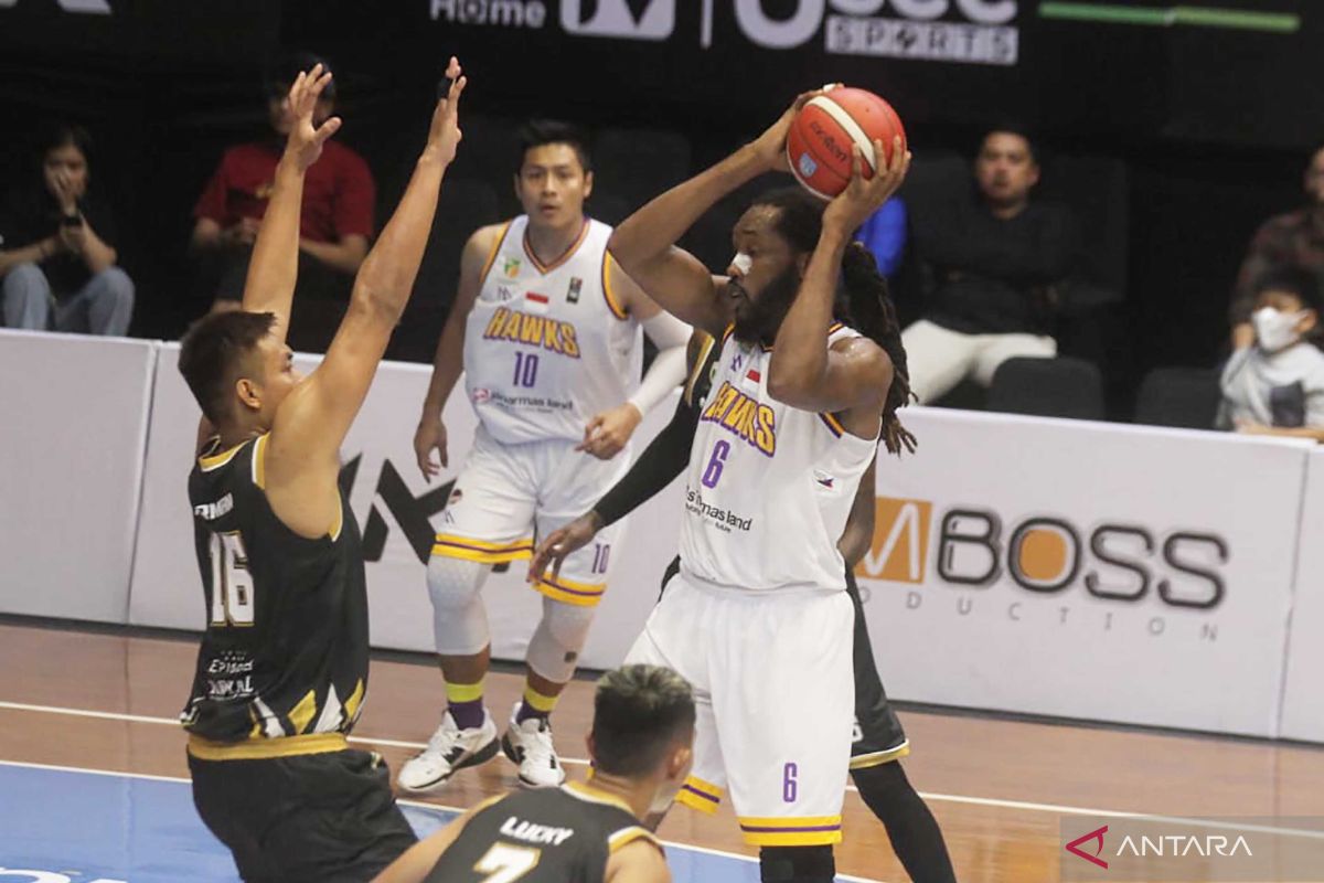 IBL 2023: Dewa United bungkam Tangerang Hawks 87-66