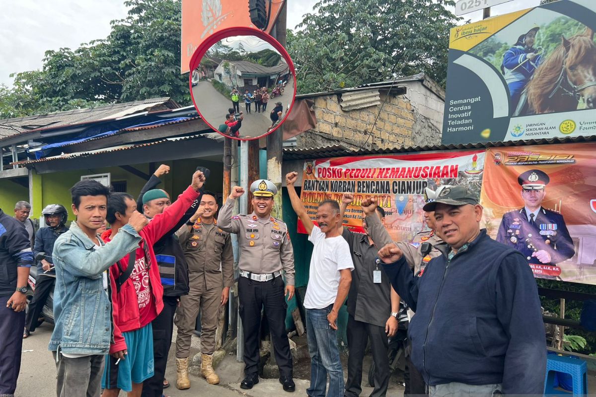 Satlantas Bogor pasang cermin cembung cegah kecelakaan lalin Katulampa