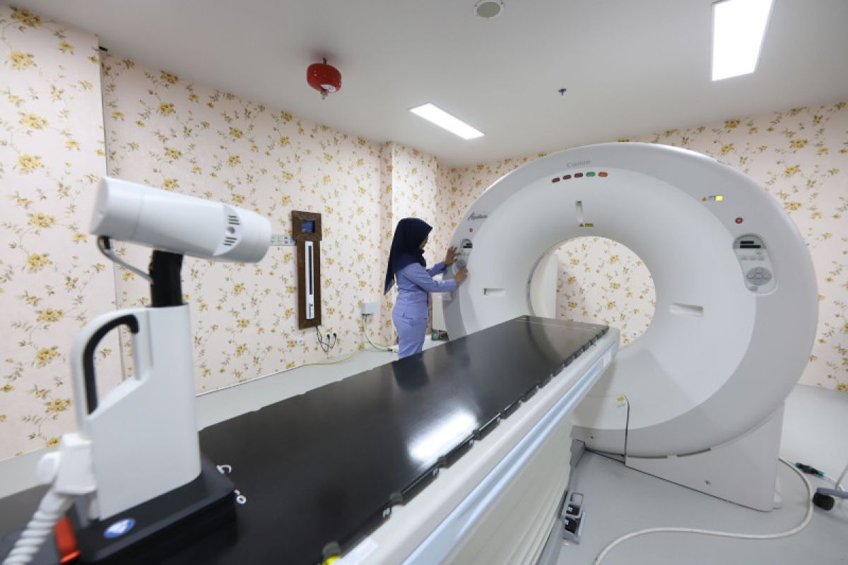 RSUD Soewandhie Kota Surabaya menyediakan layanan pengobatan kanker lengkap