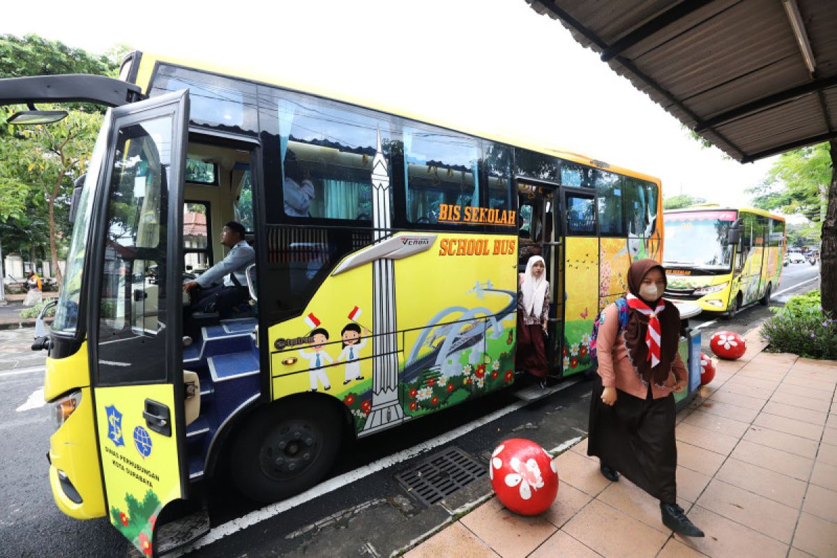 Tekan angka kecelakaan, Dishub Surabaya sediakan sembilan bus sekolah gratis