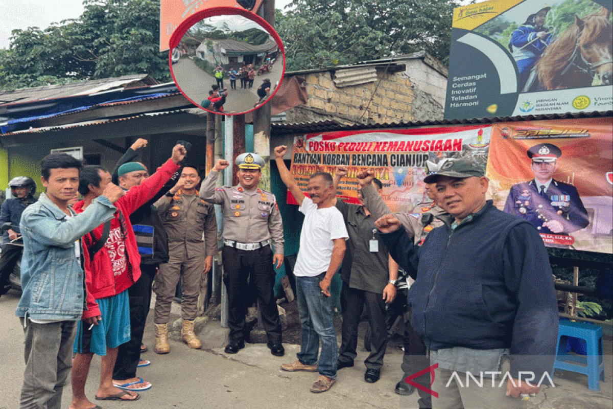 Satlantas Bogor pasang cermin cembung cegah kecelakaan lalin di Simpang Katulampa