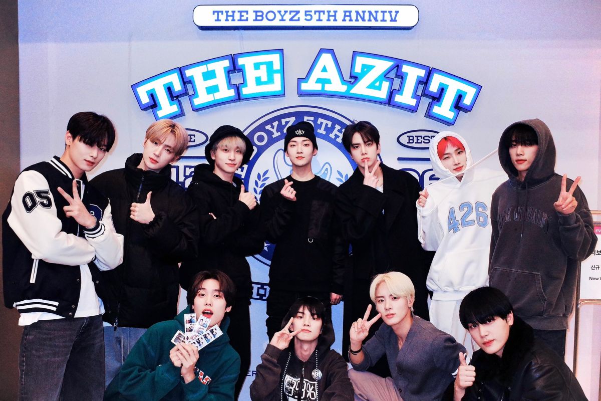 Agensi The Boyz minta maaf gara-gara topi