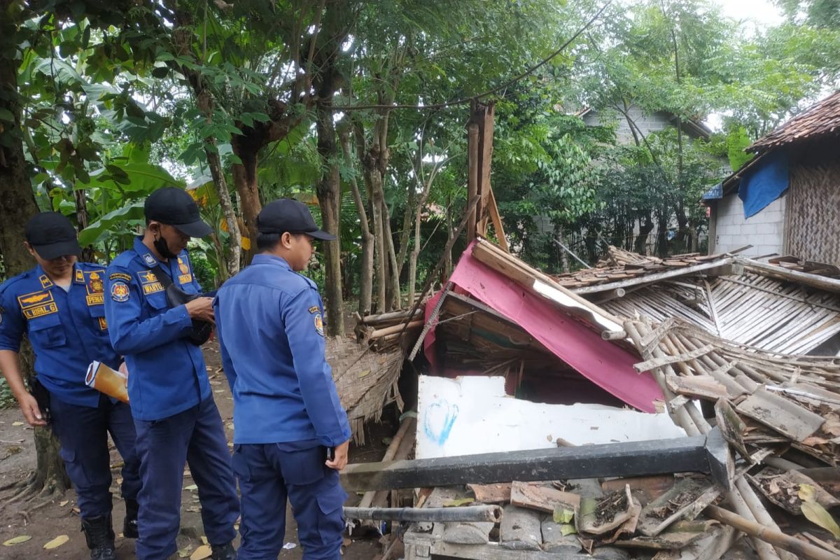 BPBD Kabupaten  Tangerang tangani tiga wilayah terdampak bencana hidrometeorologi