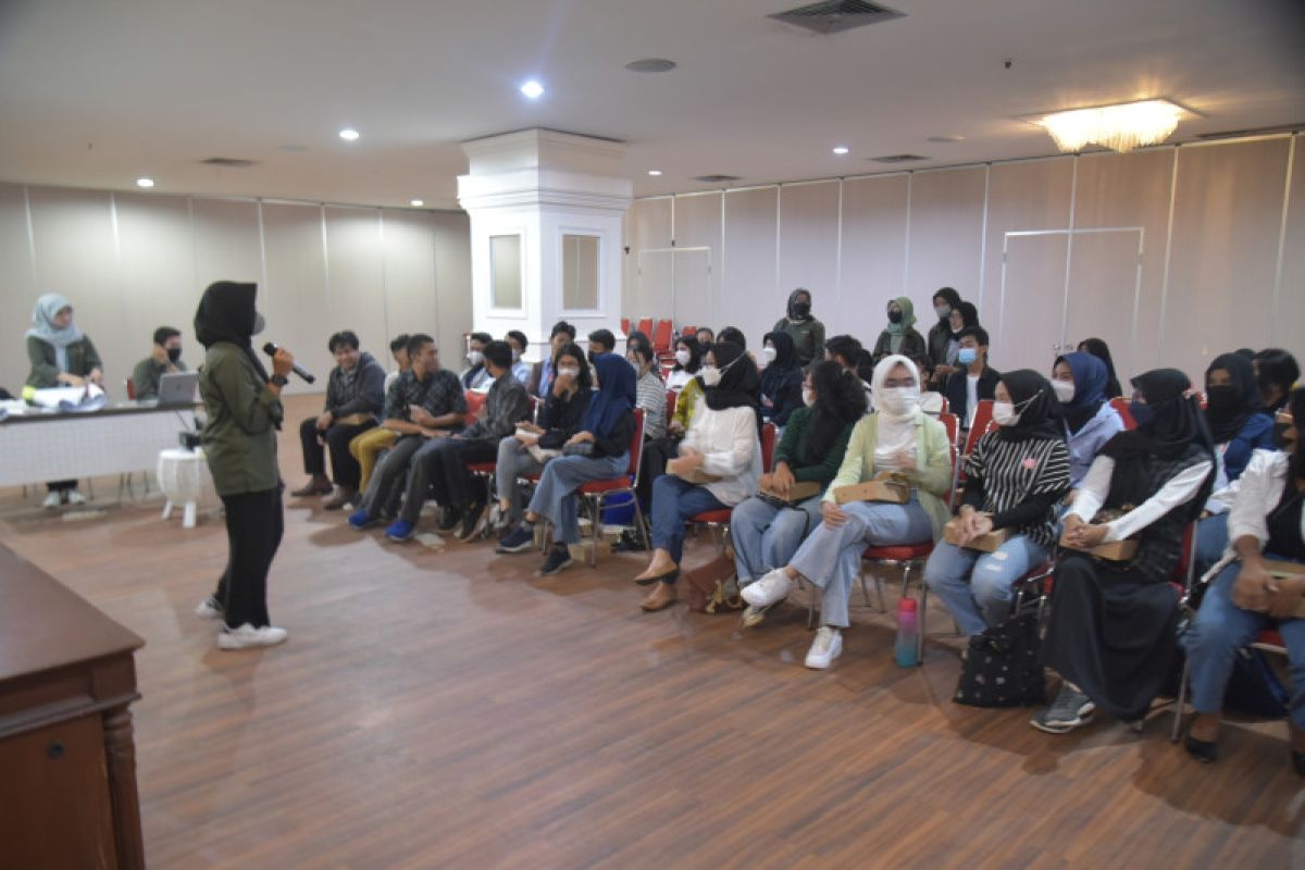 Forum Anak Surabaya bahas 