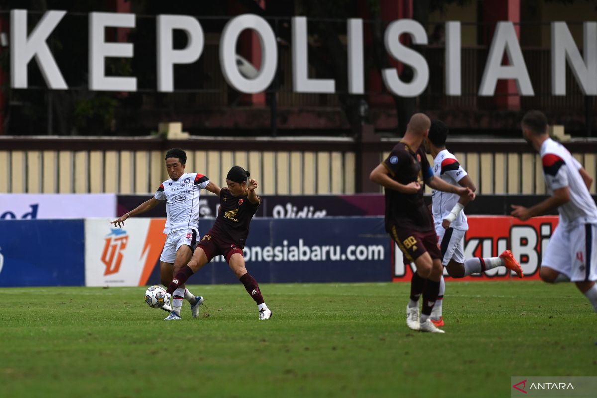 Liga 1- PSM menang 1-0 setelah laga keras lawan Arema