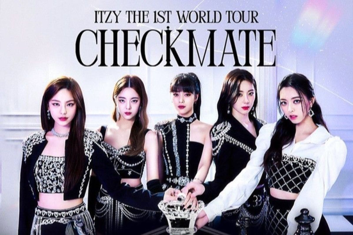 Merchandise resmi ITZY telah mulai dijual, dibanderol mulai dari Rp250.000