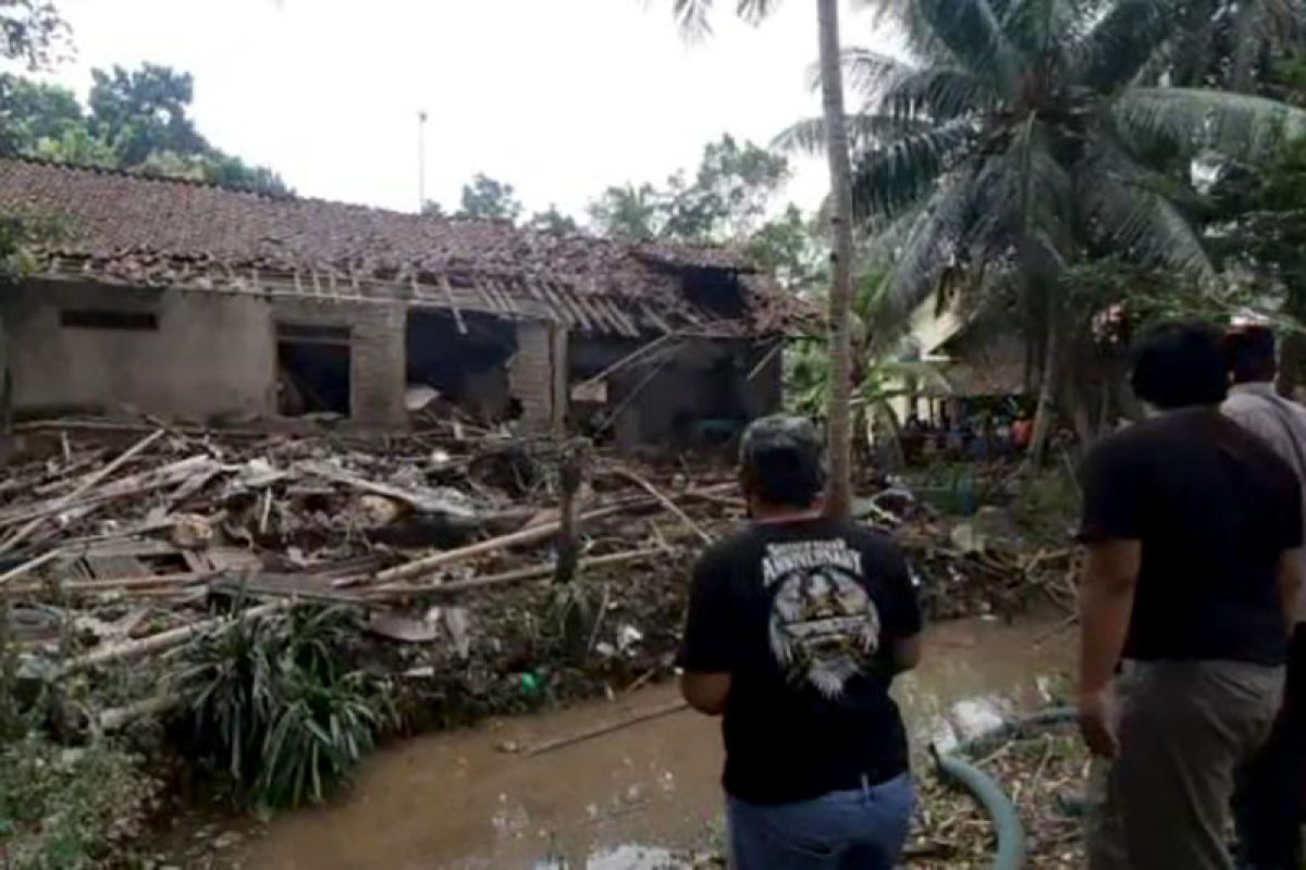 Ada ledakan di Majenang Cilacap, satu tewas