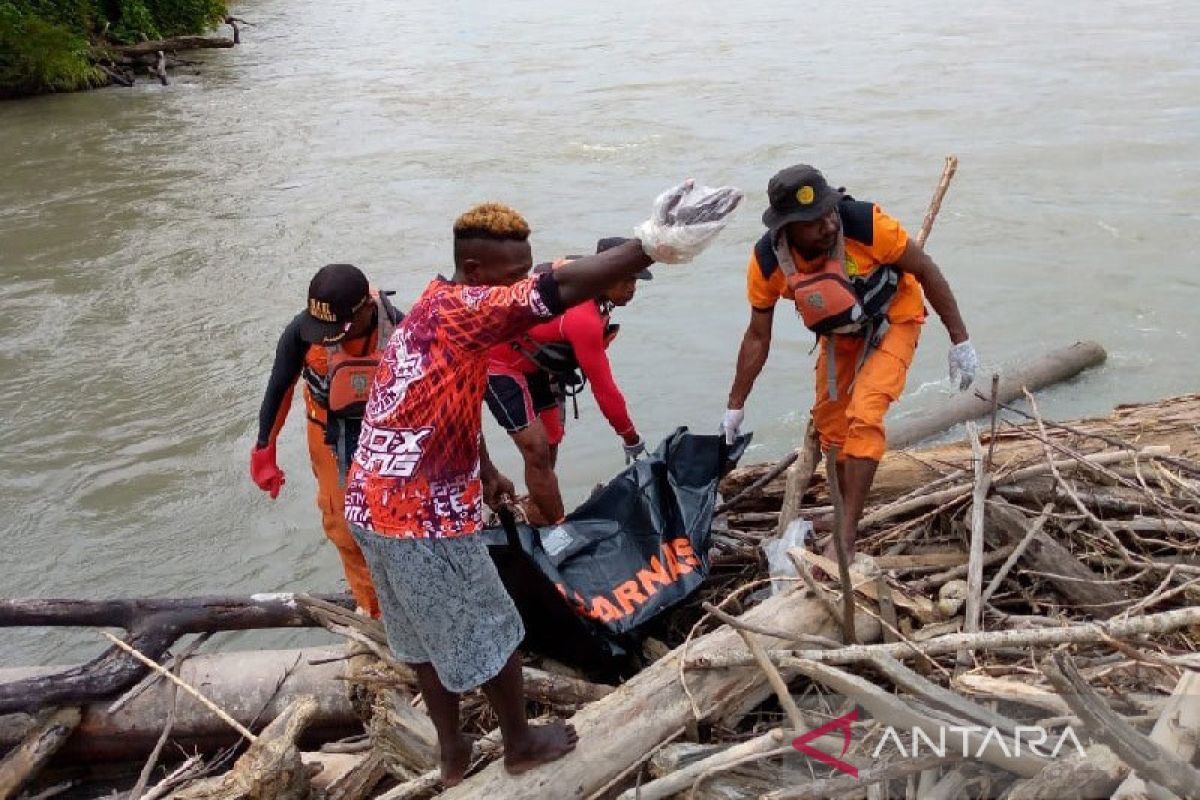 Enam korban perahu terbalik di Sungai Mamberamo ditemukan