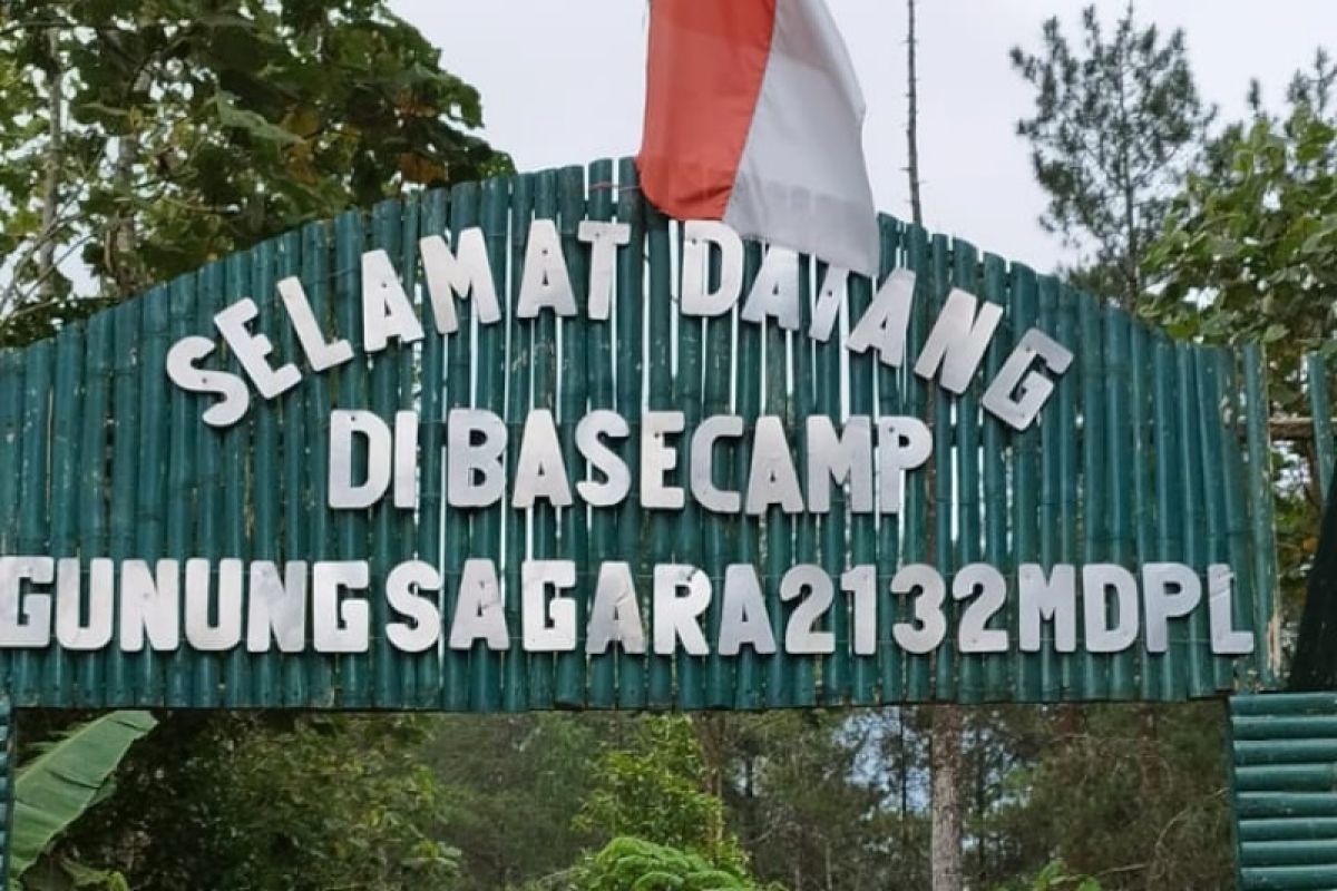 Warga Temanggung meninggal di Gunung Sagara Garut