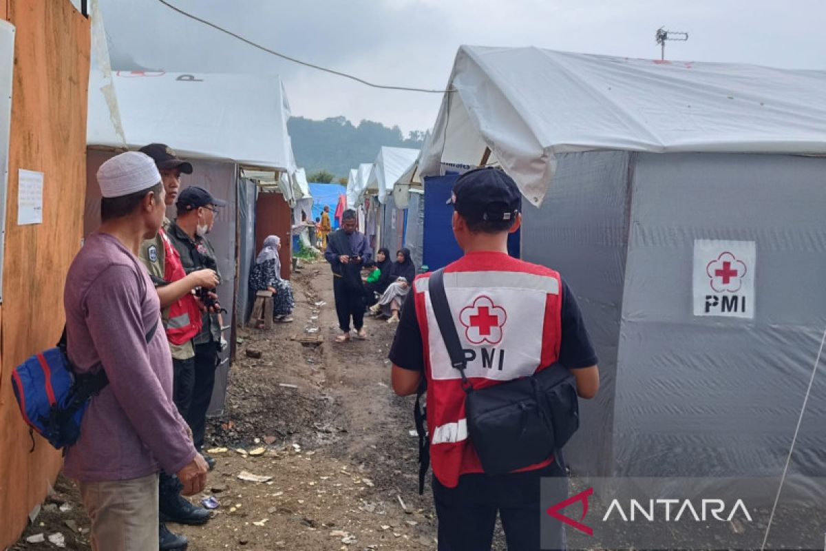 PMI Grobogan selesaikan pembangunan huntara bagi 80 KK korban gempa Cianjur