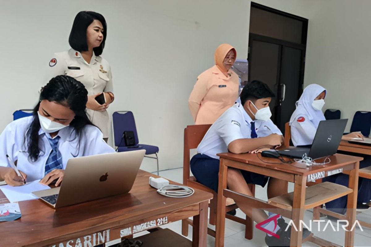 Tiga siswa Ambon terpilih seleksi masuk SMA Pradita Dirgantara