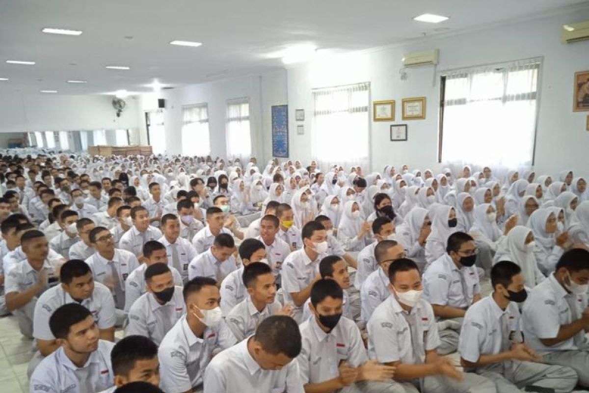 DPRD Riau dorong pemprov bangun SMA baru tahun depan