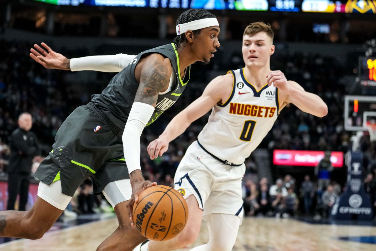 Tanpa Jokic, Nuggets keok dihajar Wolves 128-98