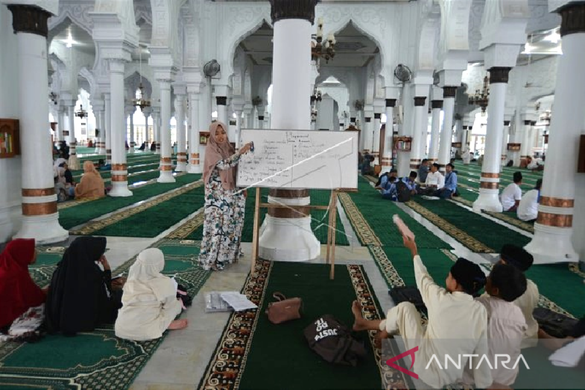 Pemko Banda Aceh diminta buat regulasi penguatan bahasa daerah