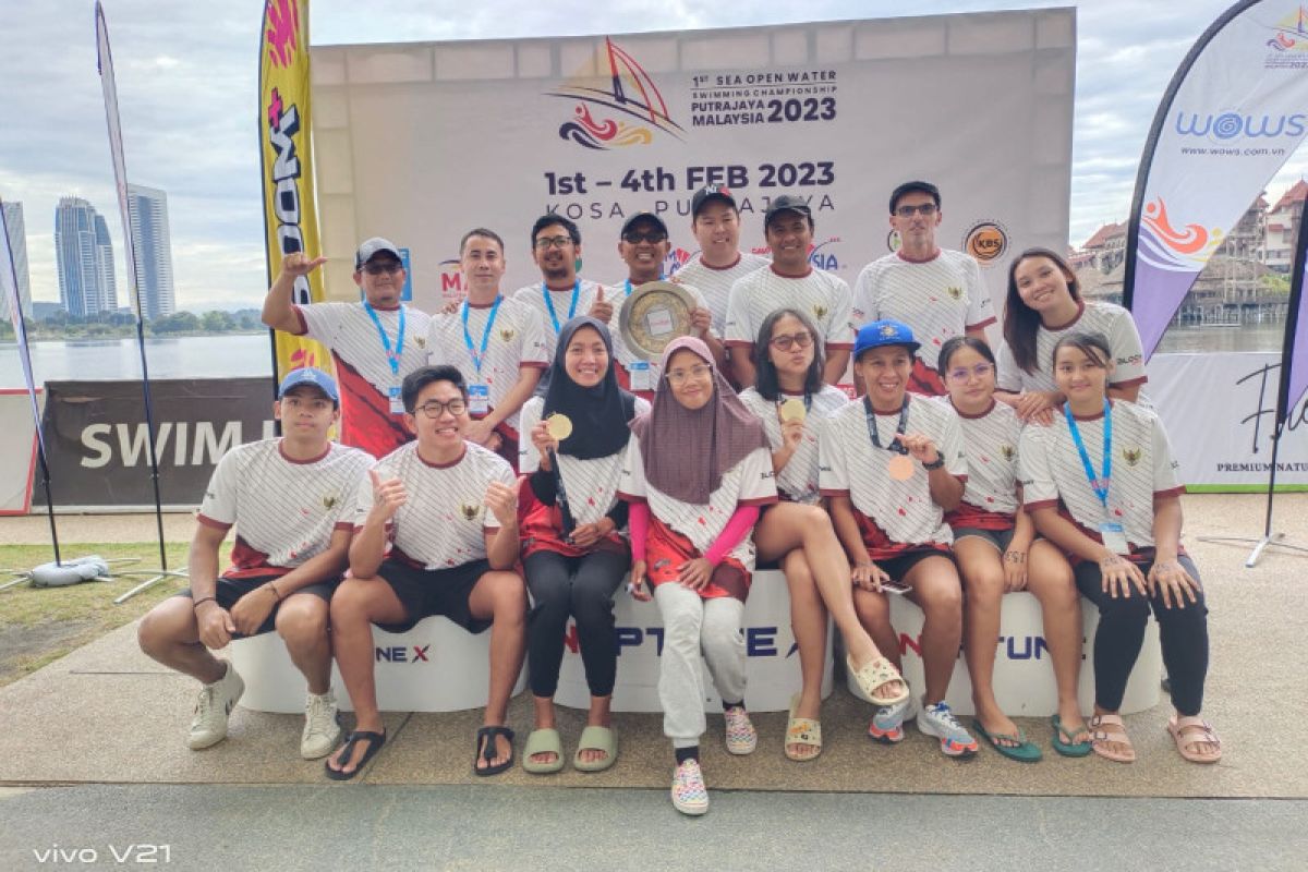 Tim renang perairan terbuka Indonesia meraih empat emas di Malaysia