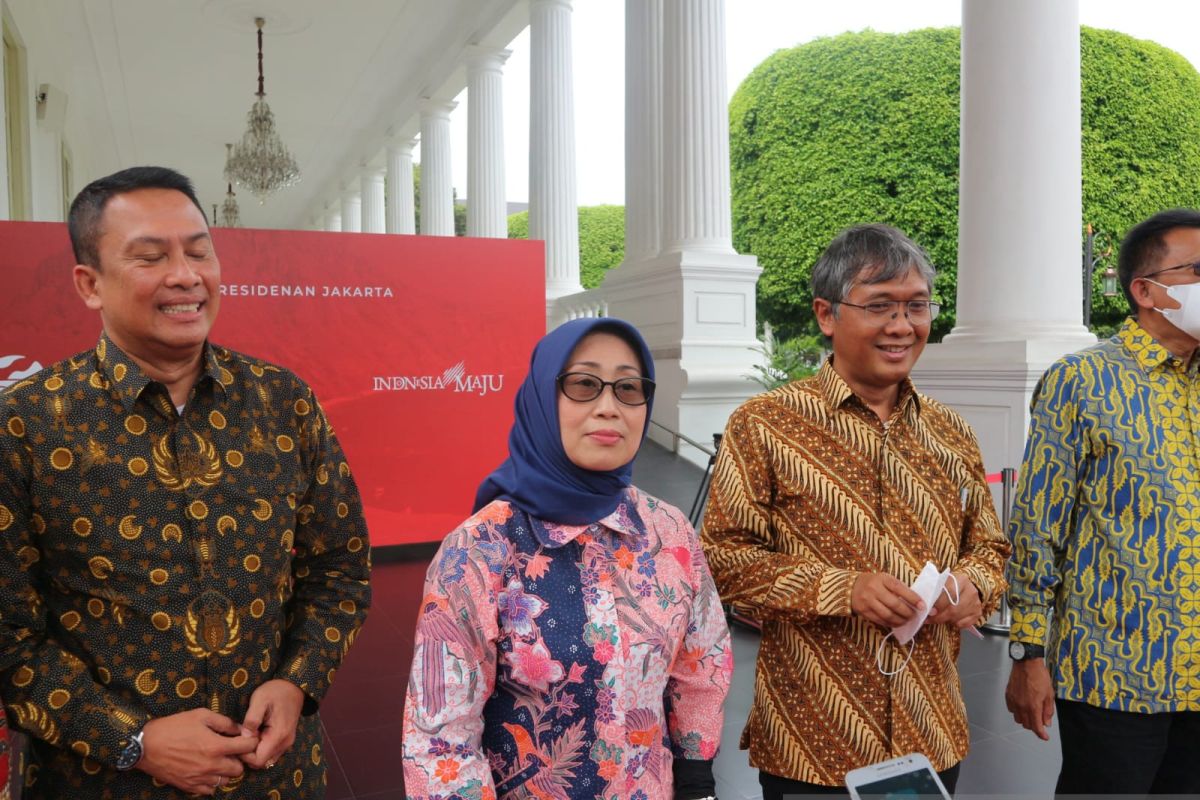 Presiden Jokowi minta pers tidak hanya bicara soal kebebasan