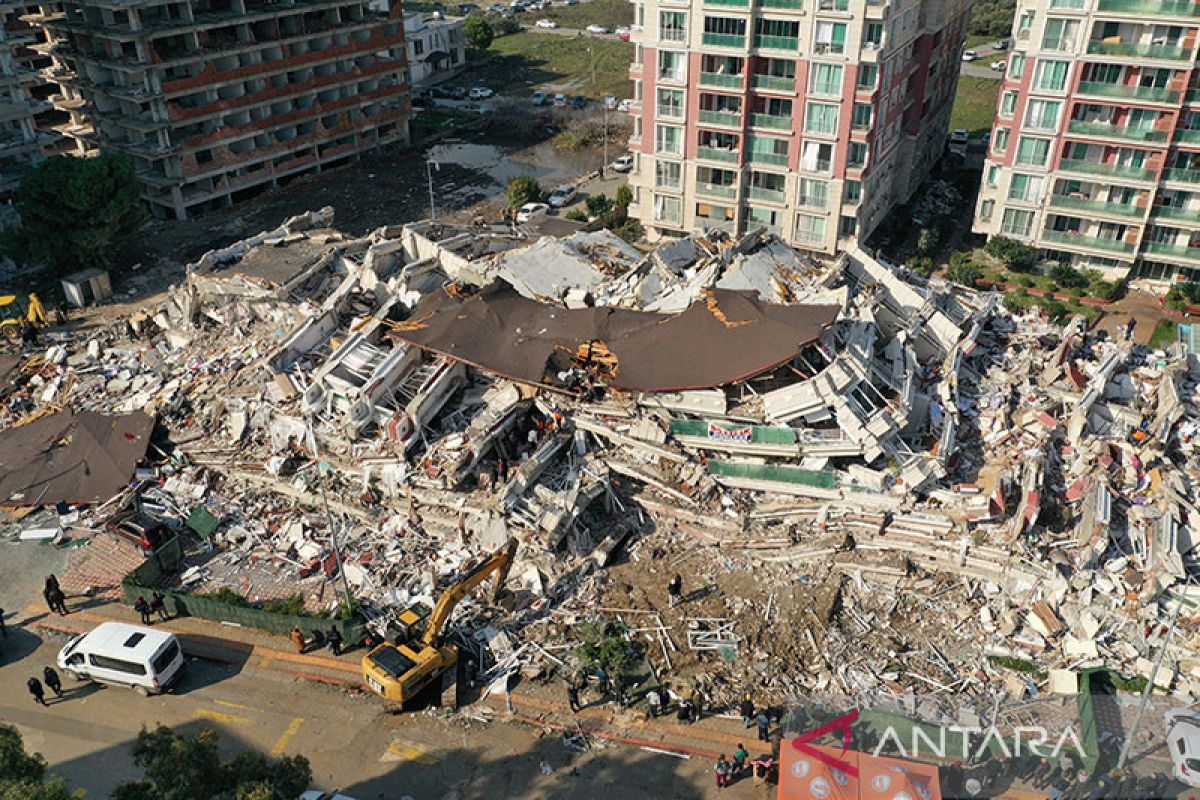 Lebih dari 20.665 korban tewas akibat gempa bumi di Turki