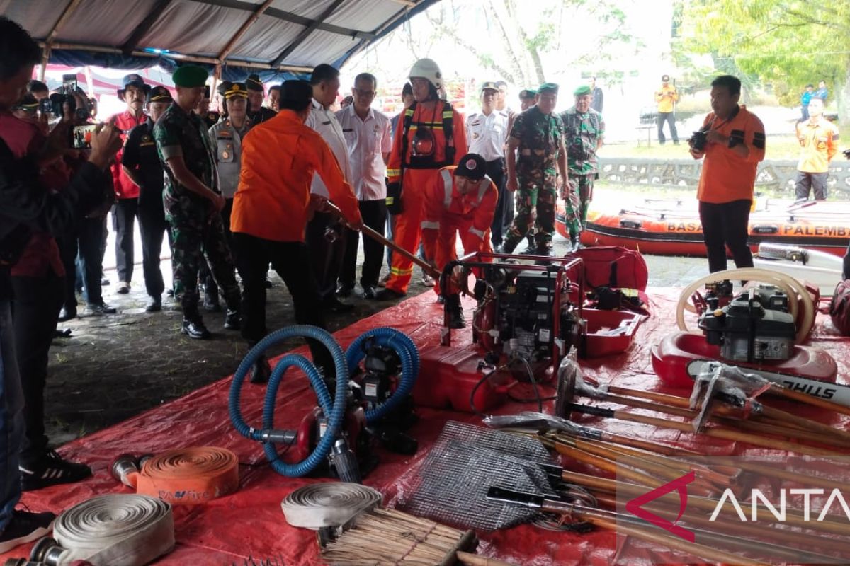 OKU dirikan delapan posko penanggulangan kebakaran hutan  dan lahan