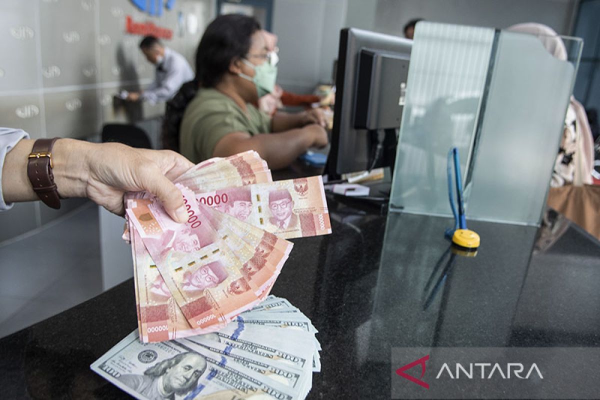 Rupiah cenderung menguat sebab meningkatnyasentimen risk-on di China