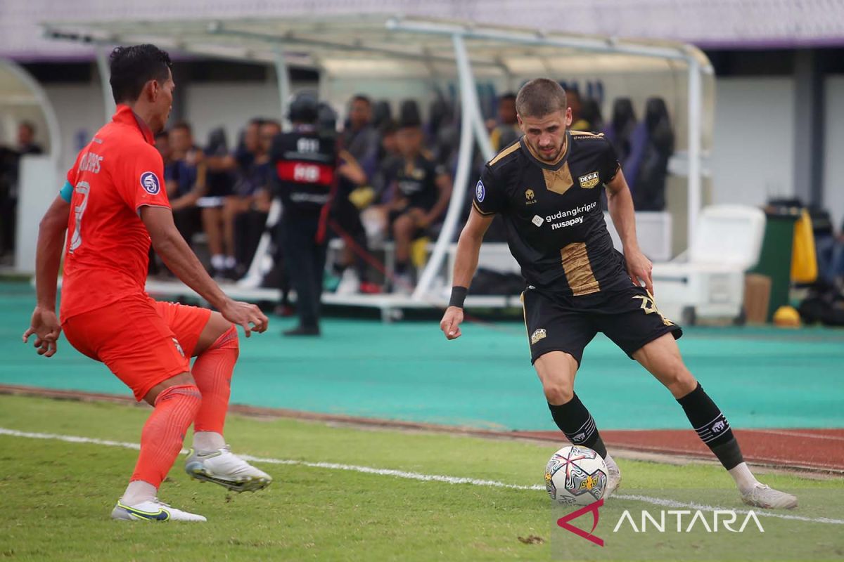 Liga 1- Gol tunggal antarkan Dewa menang atas Borneo FC