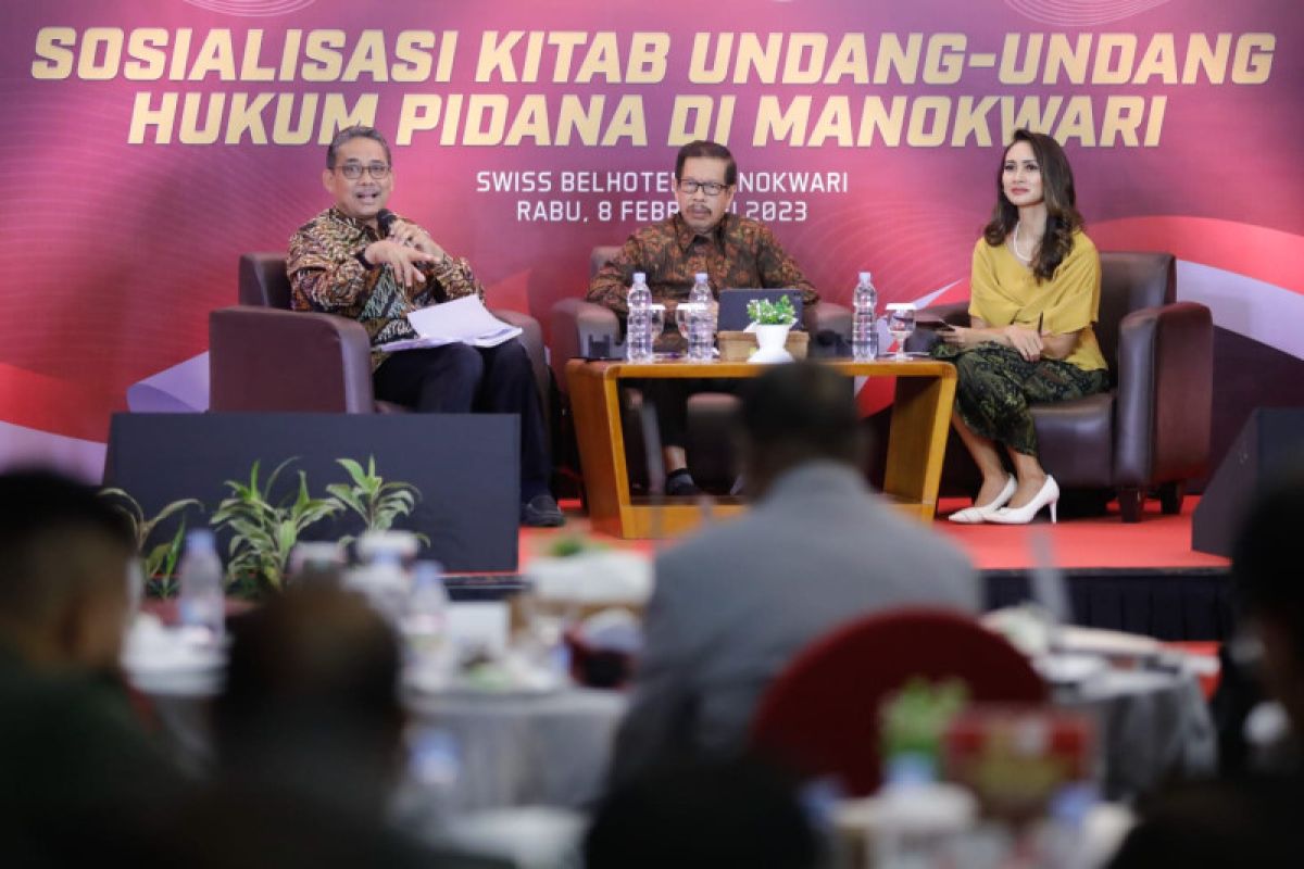 Guru Besar: KUHP nasional mengakui hukum masyarakat adat