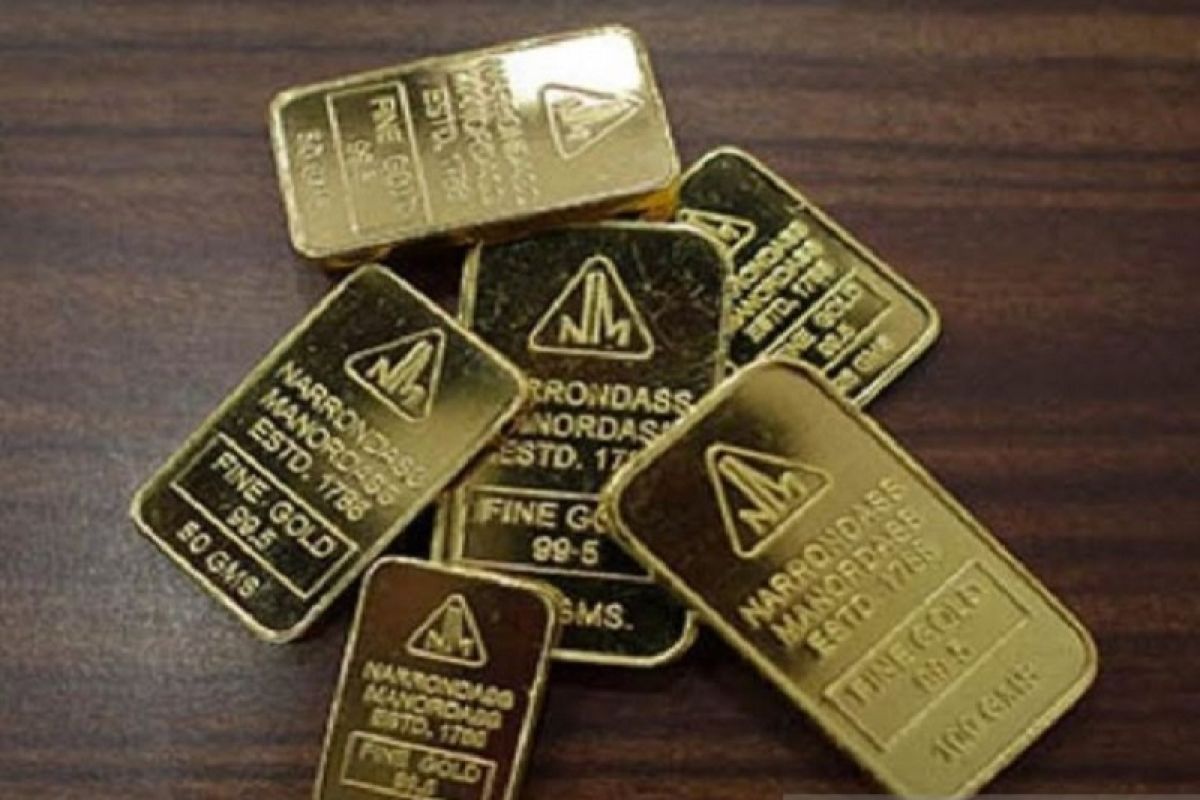 Harga emas Antam hari ini naik sebesar Rp11.000 per gram