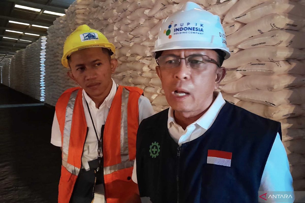 Stok pupuk subsidi di Jatim 163.881 ton penuhi kebutuhan petani