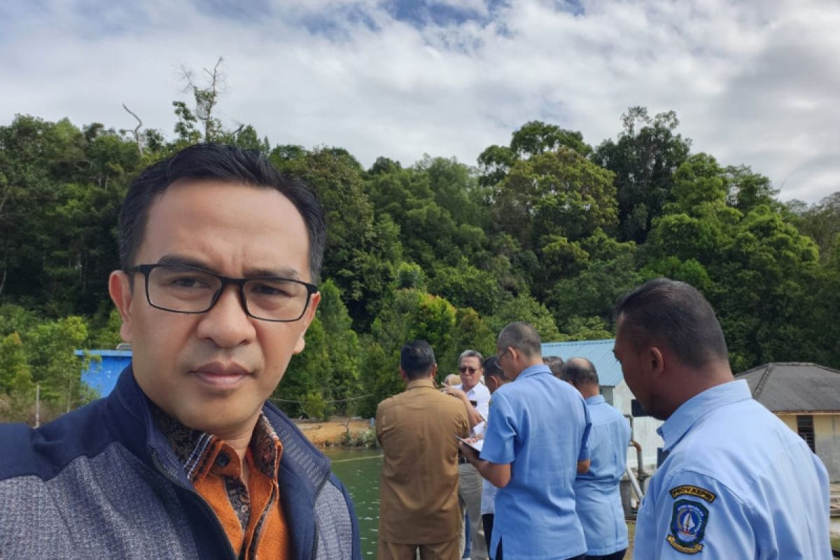 Wahyu Wahyudin ajak warga tanam sukun dan bambu di DAS Pulau Bintan