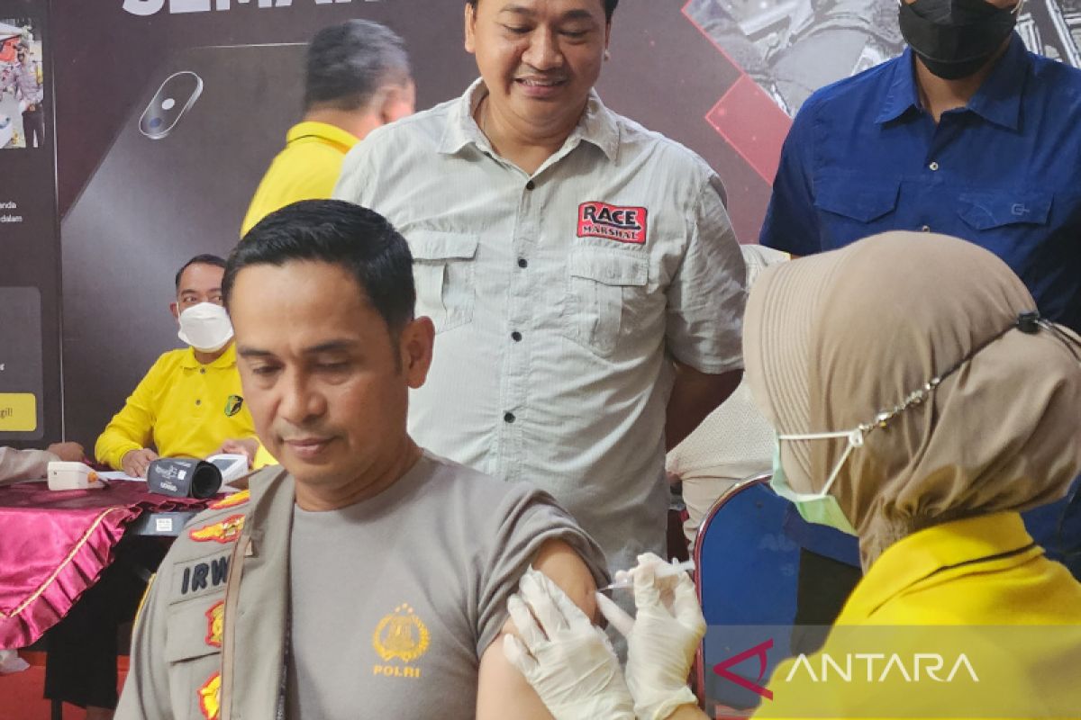 Polrestabes Semarang gelar vaksinasi untuk jurnalis di peringatan HPN